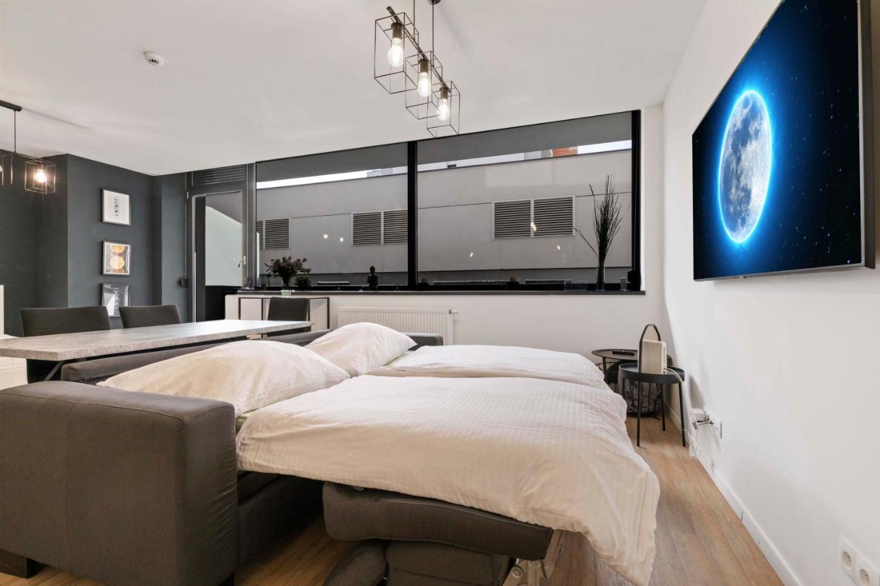 Lam Moon - Ac - Terrace Apartment Bratislava Luaran gambar